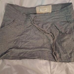 Abercrombie & Fitch Light Gray Casual Skirt